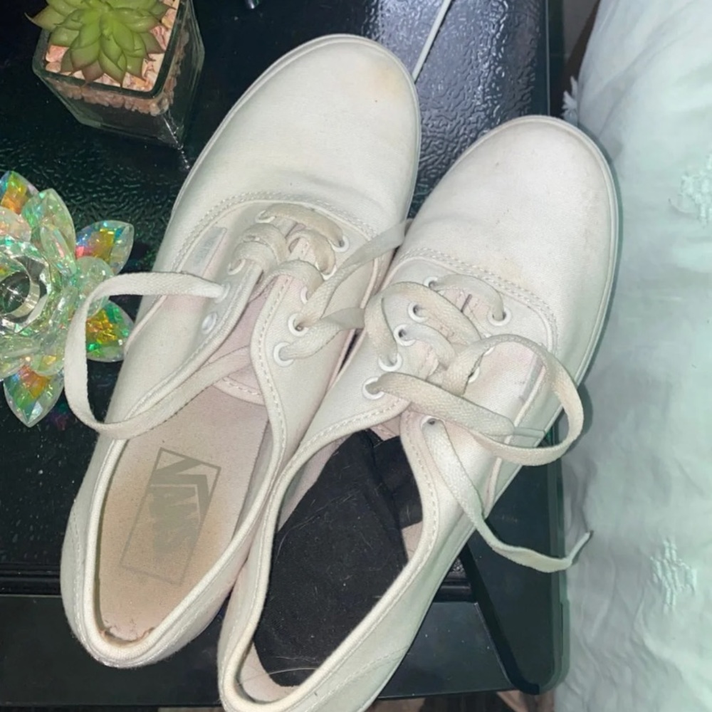 vans - Picture 5 of 5